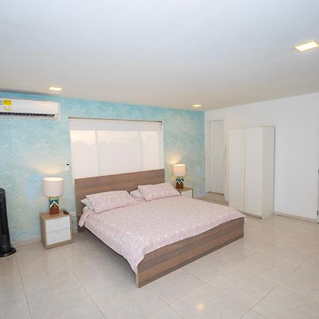 By The Sea Guest House San Andrés Εξωτερικό φωτογραφία